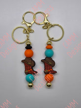 Load image into Gallery viewer, Beaded Keychain Boots
